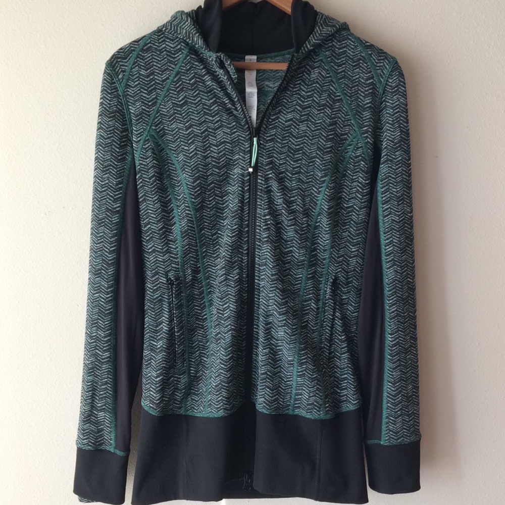Lululemon Jacket - Picture 2 of 5